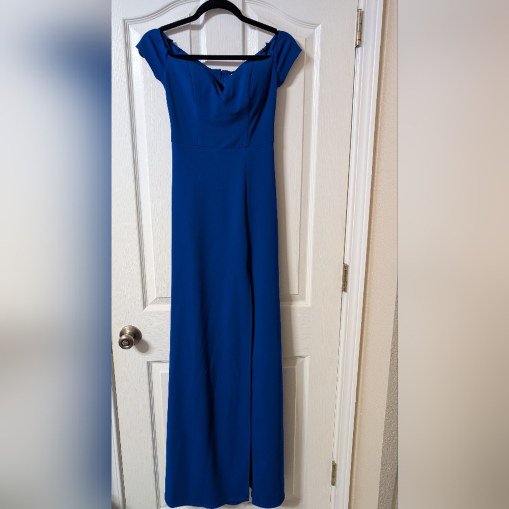 Windsor Gown Off Shoulder